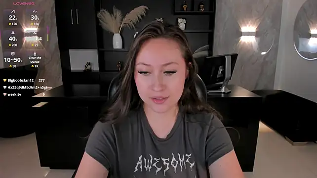 AmyRosse_X XXX чат на живо