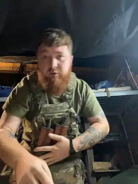 Arthur_military's Live XXX Chat