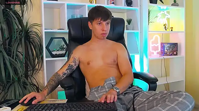 ThomasEdisonn Live XXX Chat