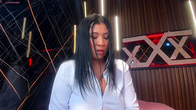 Chat XXX en directo de Miah_Palacio
