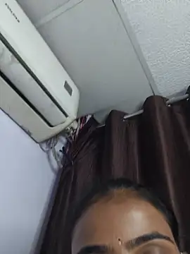 Chat +18 de hansika_25 ao vivo
