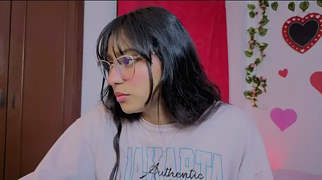 PaulaCutexs' Live XXX Chat