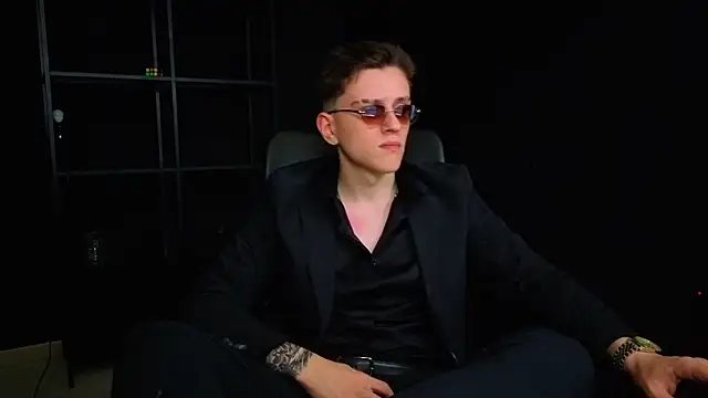 Czat XXX na żywo – FelixStarkk