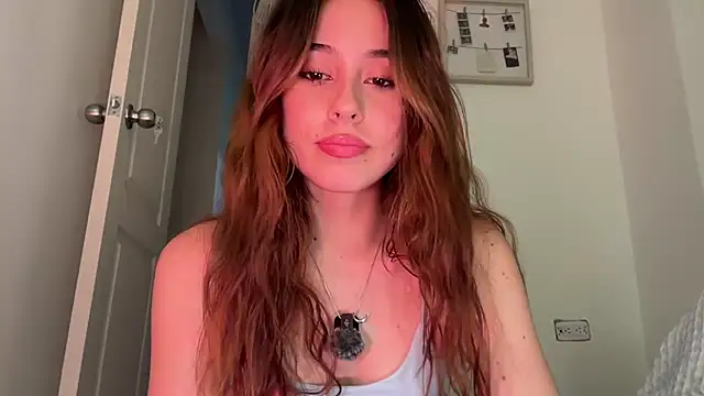 alice_guerin_'s Live XXX Chat