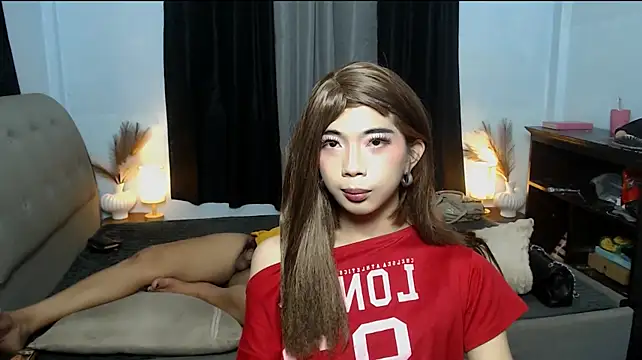 horsecock_xyra Obrolan Langsung XXX