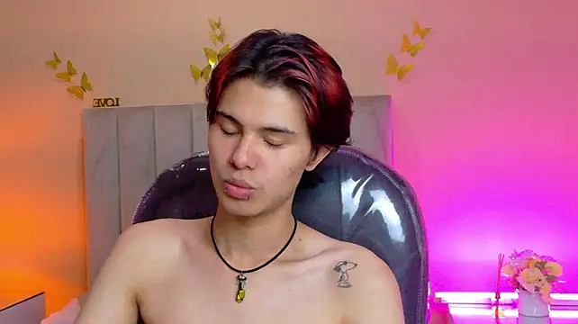 Chatroom XXX en direct de Derek_Sinn