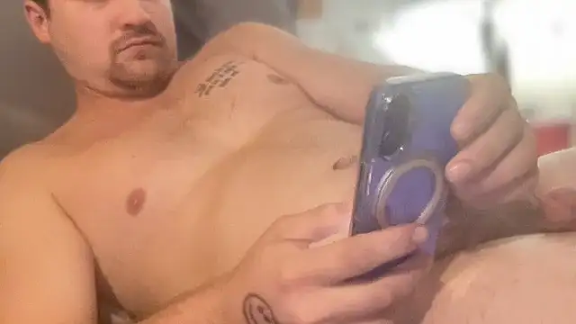BigBoyBlue élő XXX-chatje