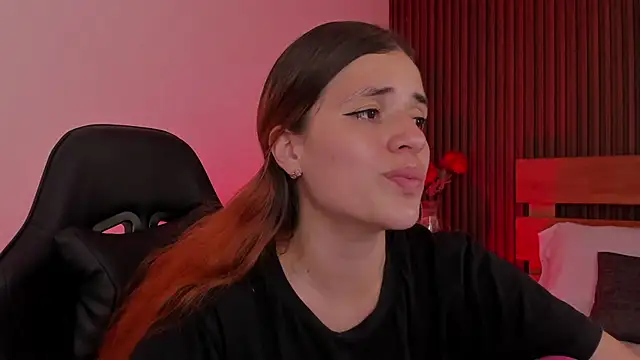 alliss_ginger_ live XXX chat