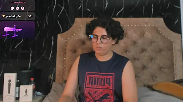 Monteszzon Live XXX chat