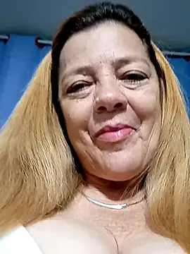 Karlatatiana Chat XXX in diretta