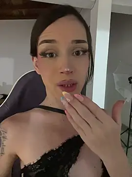 Baby_luxury Webcam Show