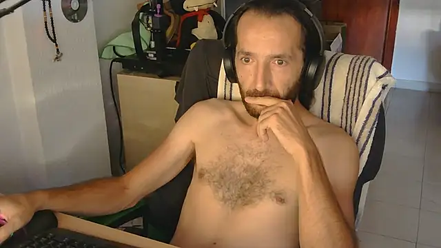 softail85's Live XXX Chat