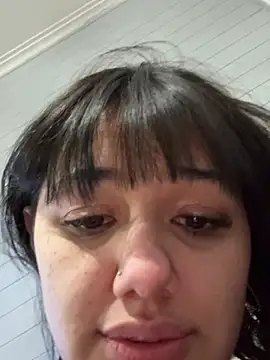 Abrildqquino XXX чат на живо