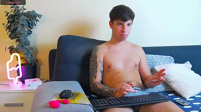 แชท XXX สดของ ThomasEdisonn