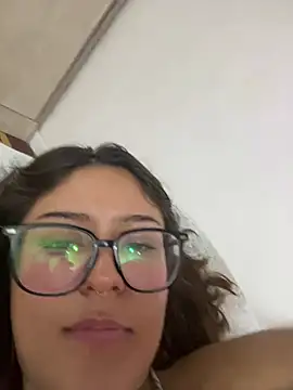 Juli____News Chat XXX live