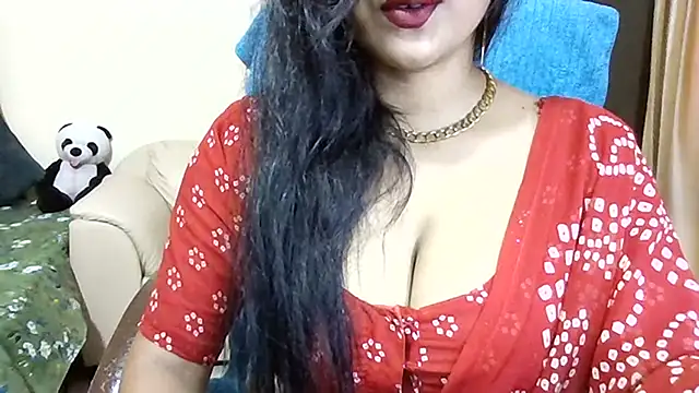 XXX chat uživo modela Queenhimanshi