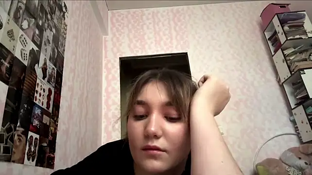 TynishaShute Adlı Modelin Canlı XXX Sohbeti