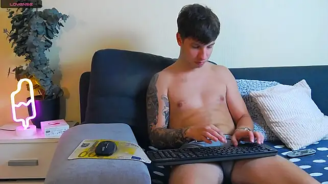 ThomasEdisonn webkamerás műsora