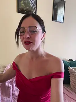 Chatroom XXX en direct de GoldenGoddess-
