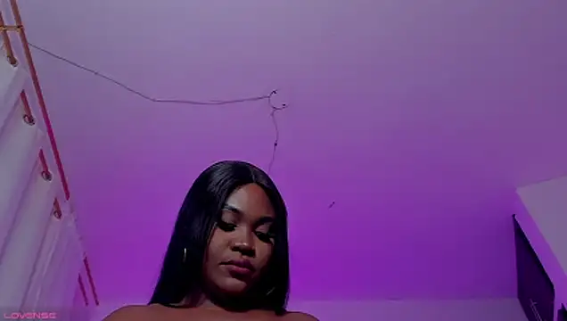 Scarlett_811's Live XXX Chat