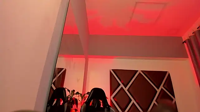 Axel_Royce: онлайн-секс-чат