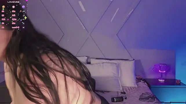 emmajohnss' Live XXX Chat