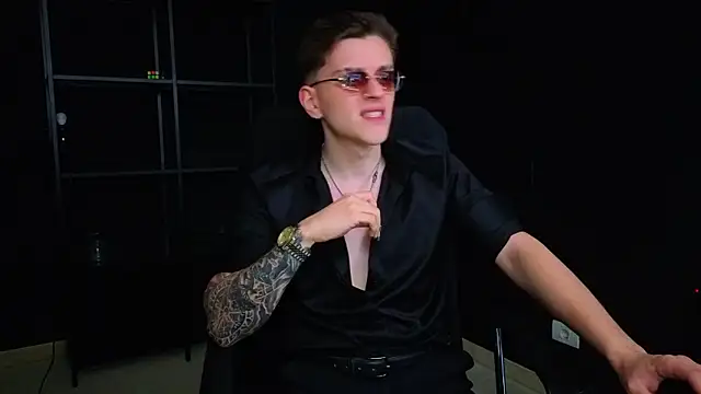 XXX chat uživo modela FelixStarkk