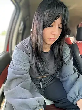 צ'אט XXX בשידור חי של JulliaVegas