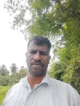 Paramkeerthi 现场XXX聊天