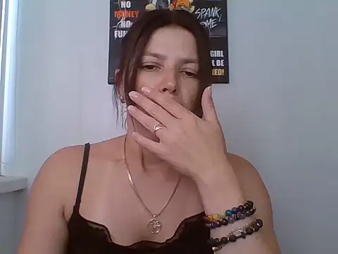 XXX chat uživo modela Naughty_Nata