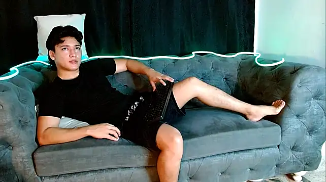 Liam_Chameliam 라이브 XXX 채팅