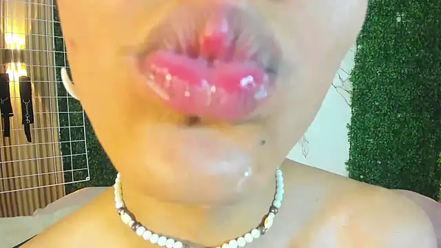 cococumpsのライブXXXチャット
