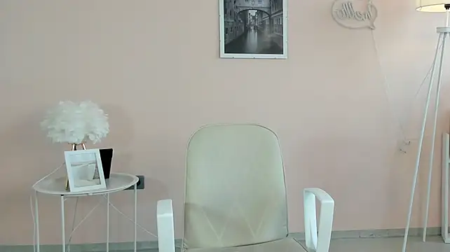 Онлайн чат XXX MarcelinaRedfern