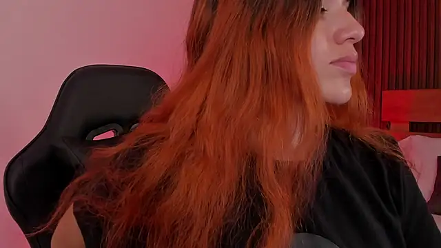 alliss_ginger_ Adlı Modelin Canlı XXX Sohbeti