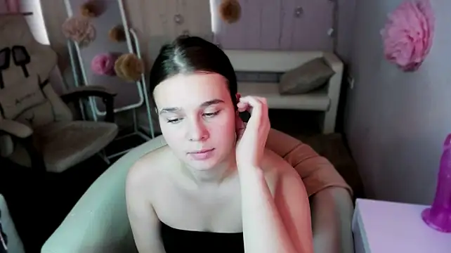 دردشة Kacey_Love الجنسية المباشرة