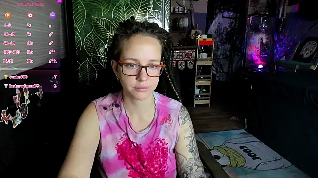 צ'אט XXX בשידור חי של LisaFoxy_y