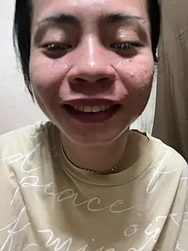 הופעת וובקאם של YourHotMenxie18
