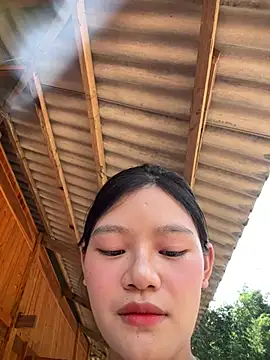 lylyna08 Show Webcam