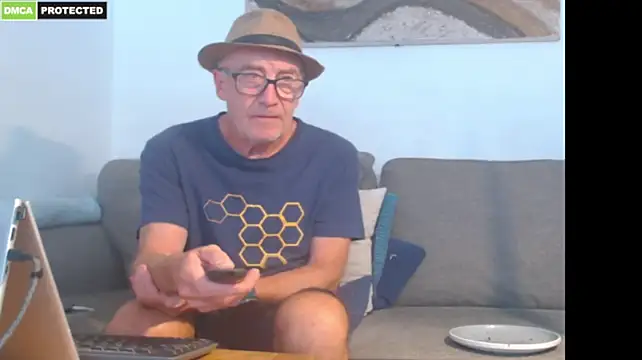bluedae1 – Naživo XXX chat