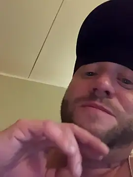 Chat XXX en directo de Livingpuddle