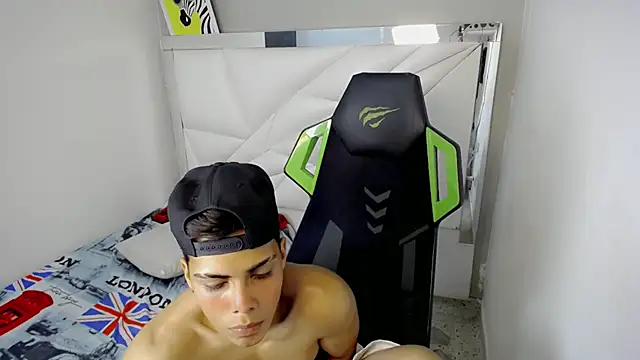 Chat XXX en directo de RyanFlirty