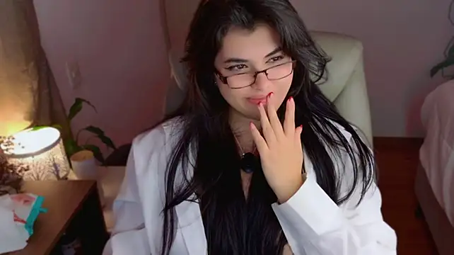 Nannicutee's Live XXX Chat