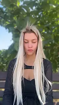 Živý XXX chat KikiWatson