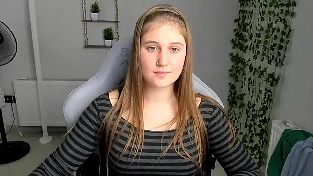 ViolaSecret's Live XXX Chat