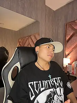 Czat XXX na żywo – ian_mathias_
