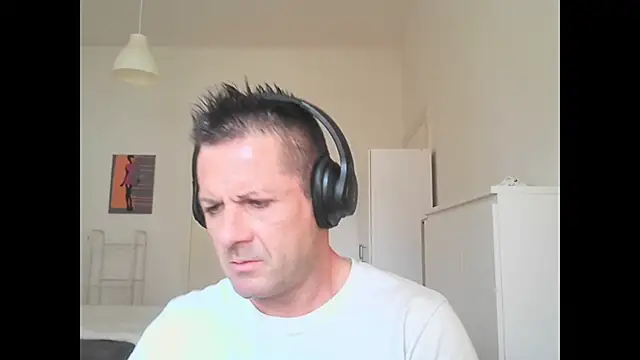 2026Yummy – Naživo XXX chat