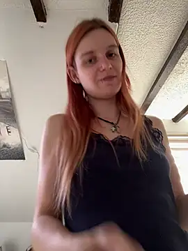 LeylaSquirtyBirty Chat XXX live