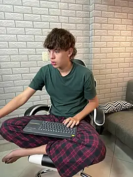 Chat XXX en directo de Nicola_hard