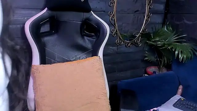 Chat +18 de Victoria_kyler ao vivo