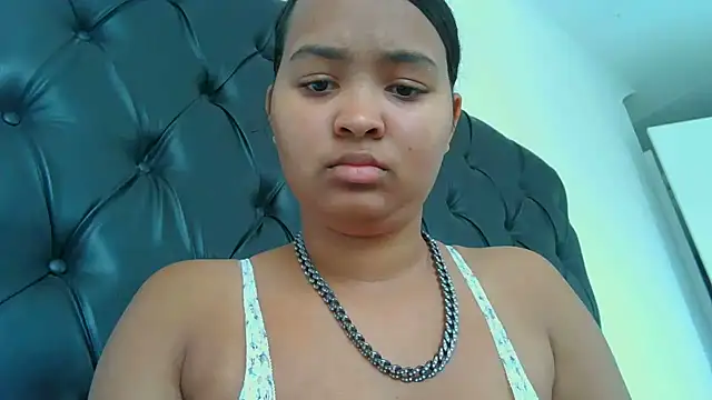 indianaphrodite1 Live XXX-Chat